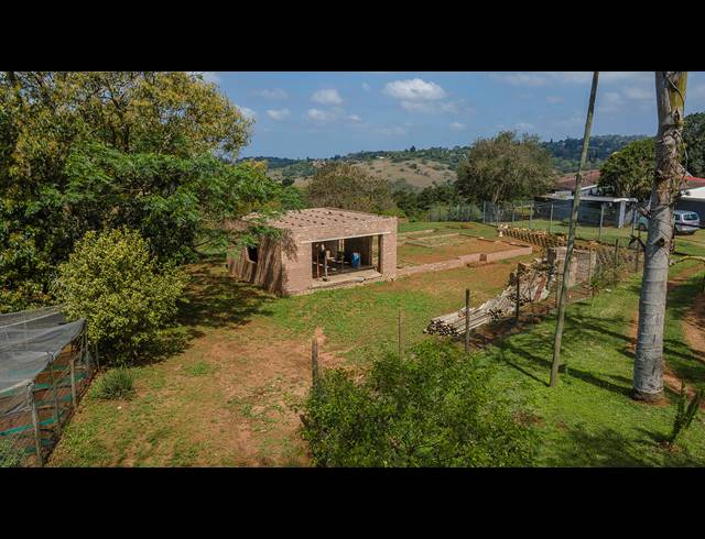 1,300M² VACANT LAND FOR SALE IN FOREST HILLS